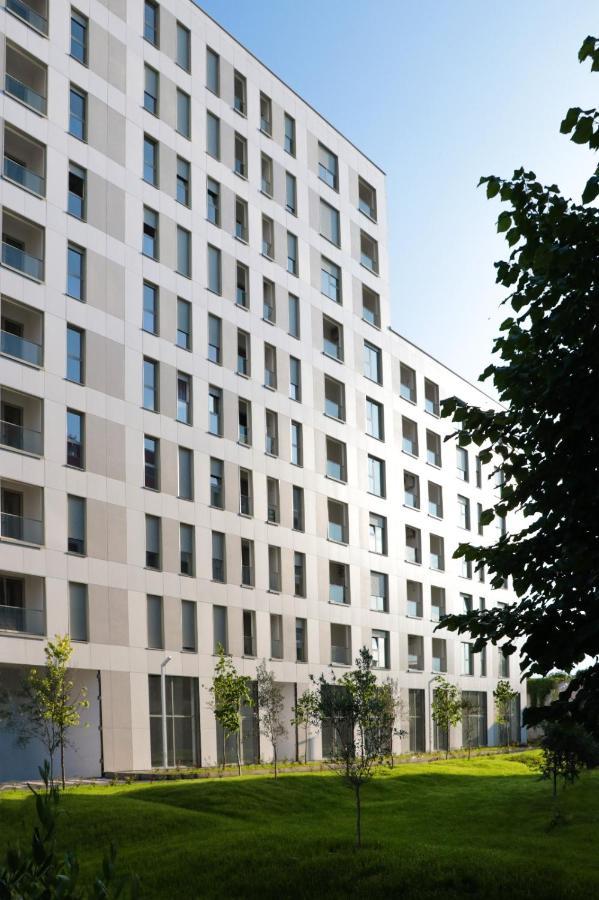 Luxury Rooftop 23 Bed and Breakfast Tirana Exterior foto